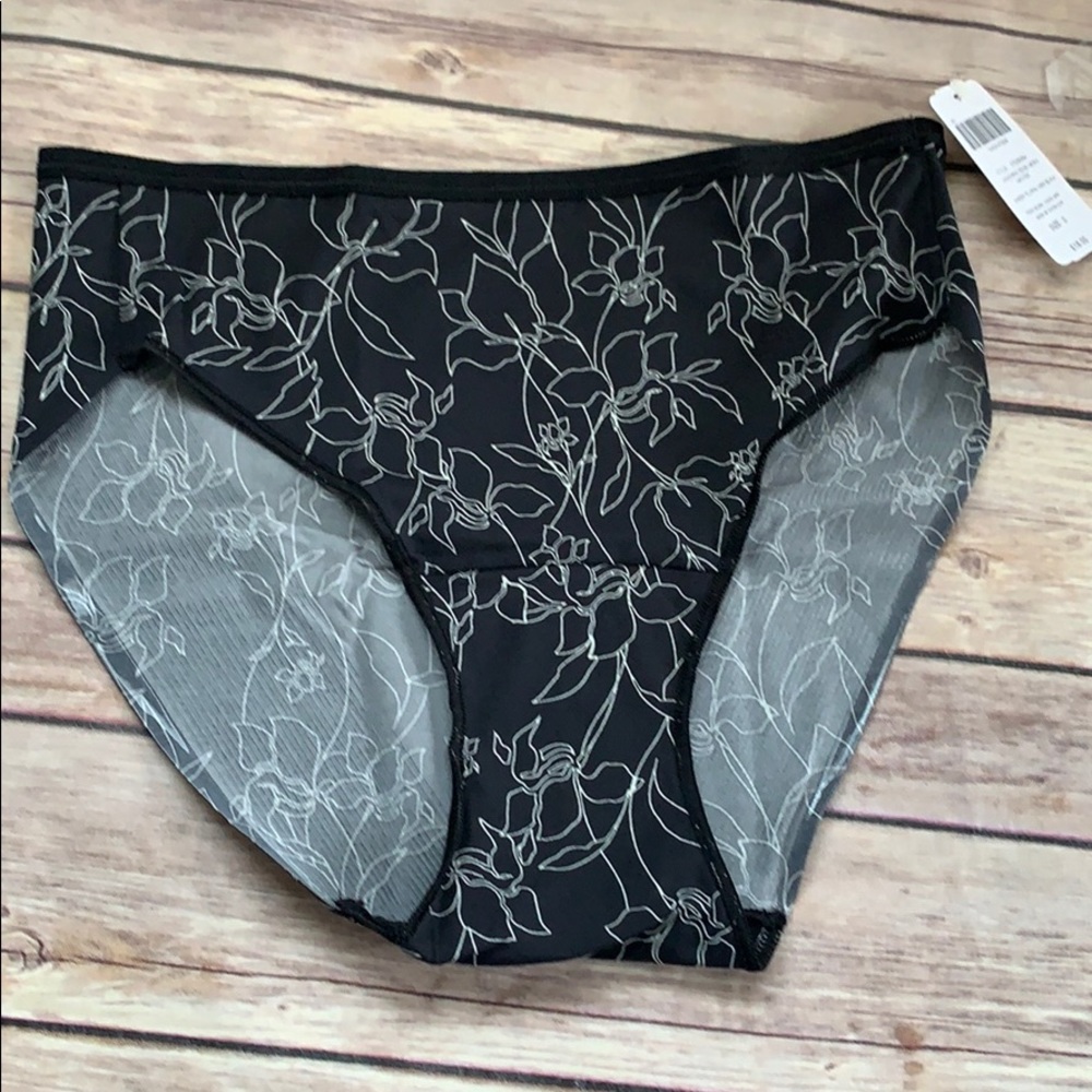 Soma vanishing Edge panties